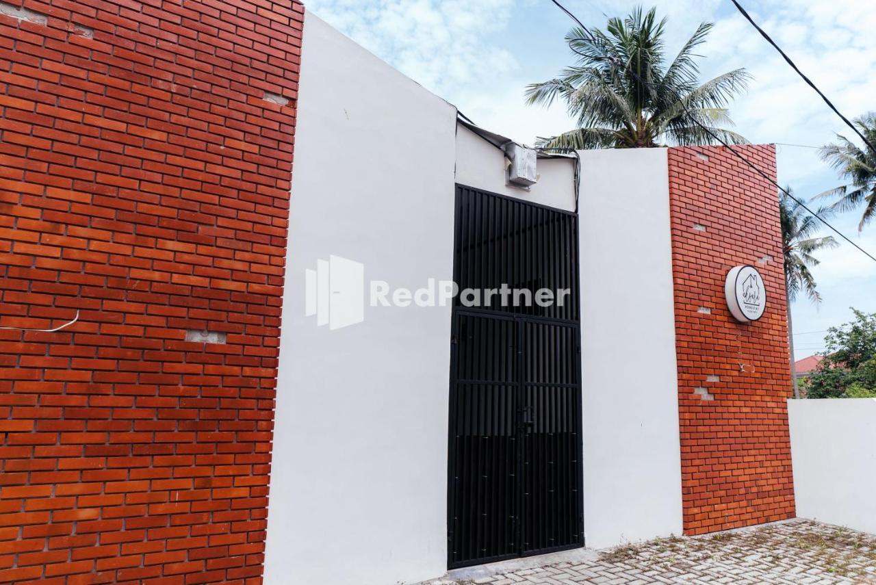 Aksara Homestay Syariah Mitra Reddoorz Bandar Lampung Exterior photo