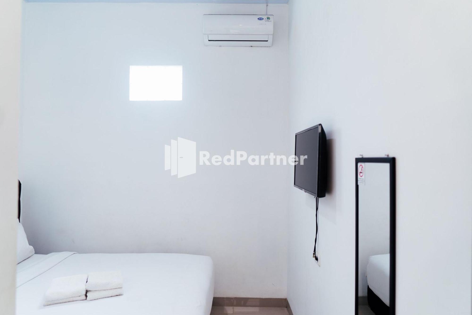 Aksara Homestay Syariah Mitra Reddoorz Bandar Lampung Exterior photo